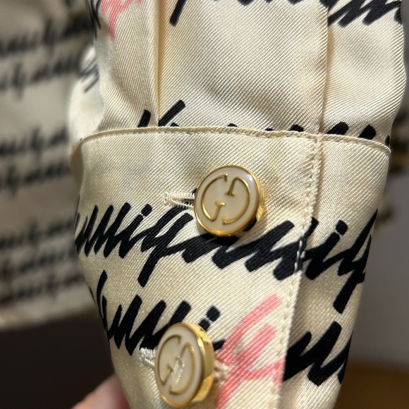 Gucci Black and Cream Patterned Blouse - Picture 6 of 8